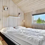 6 Bedroom Amazing In Idestrup