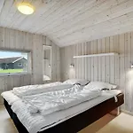6 Bedroom Amazing In Idestrup Дом отдыха Boto By