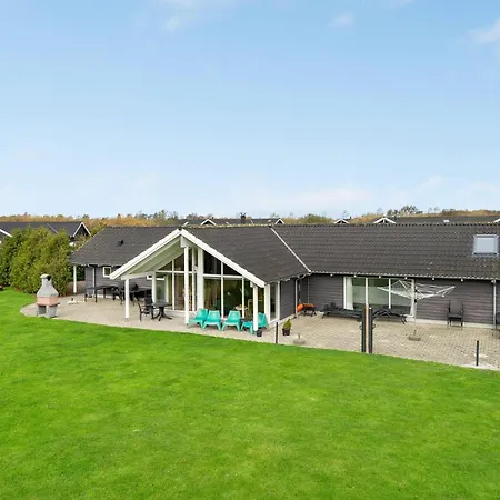 6 Bedroom Amazing In Idestrup 別荘 *