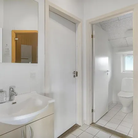 Awesome In Idestrup With Sauna Prázdninový dům *